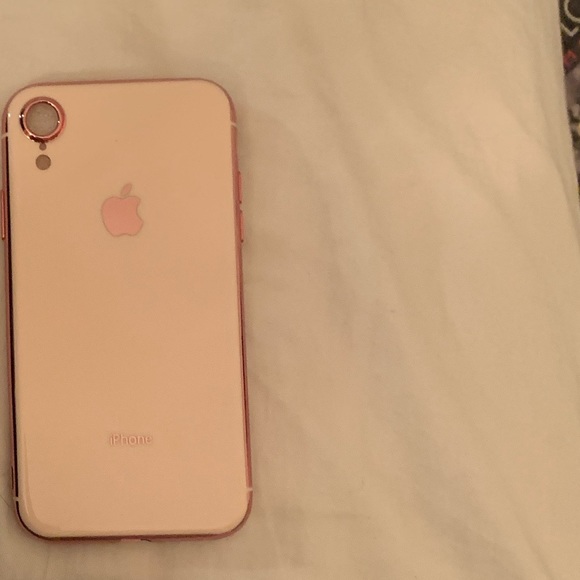 pink iPhone XR case - Picture 1 of 1